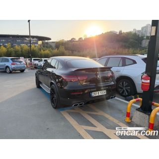 723300
