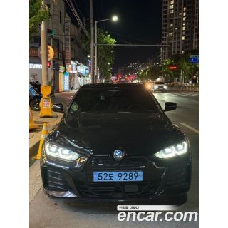 831129
