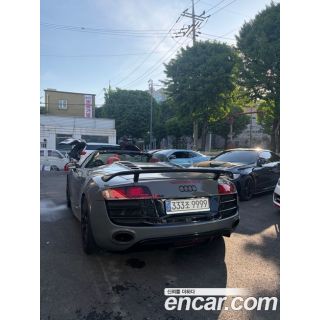 968100