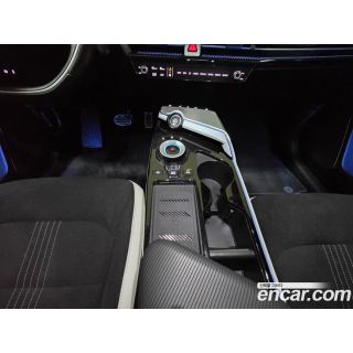677203