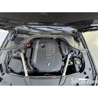 472085