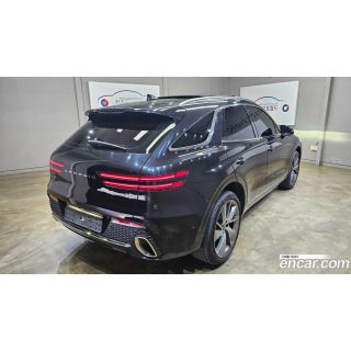 982841