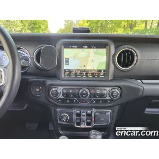 864355