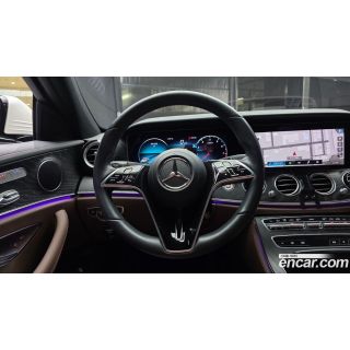 576960