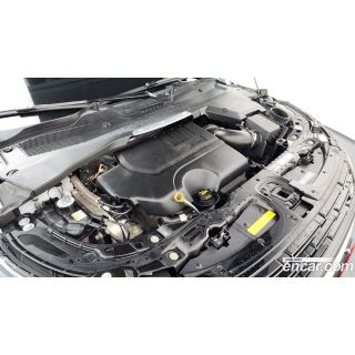 896010