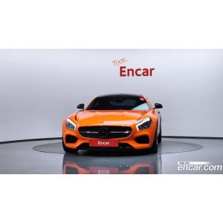 991438