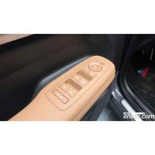 957102