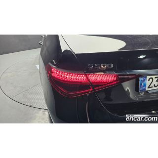 767895