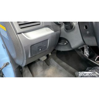 971577