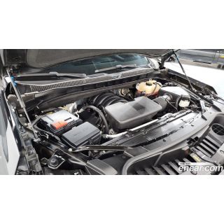 686493