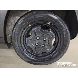 887421