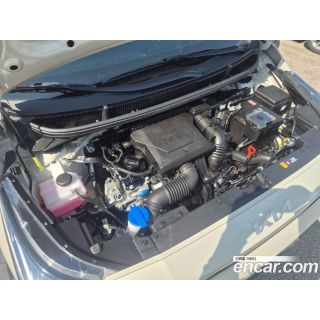 902728