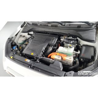 886772
