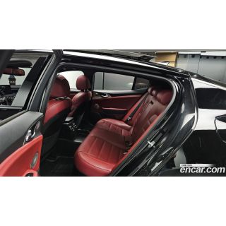 598684