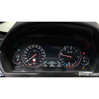 248221