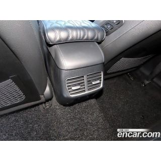 557971
