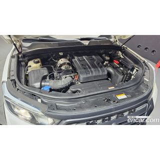 717983