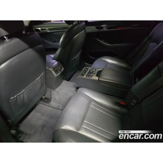 310470