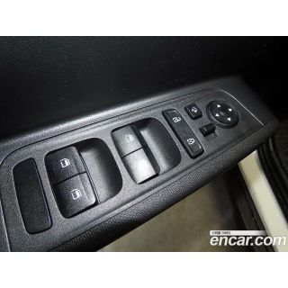 252569
