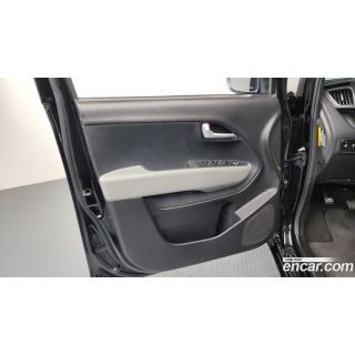 976271