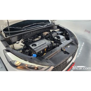 913501