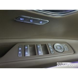 813785