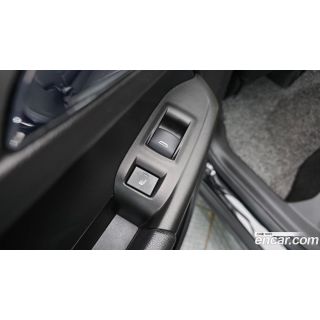 975968