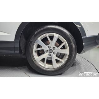 596037