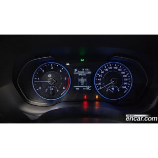 744777
