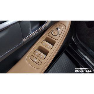 363008