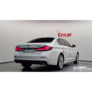 321718