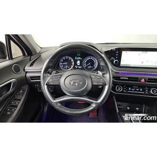 983428