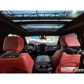 993366