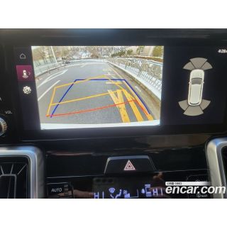 895603