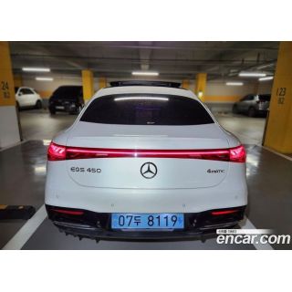 692943
