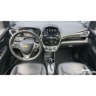 710982