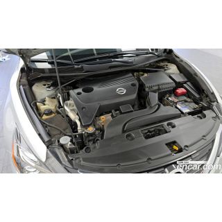 372839