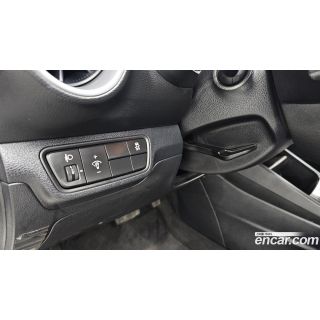 974308