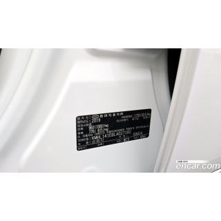 972283
