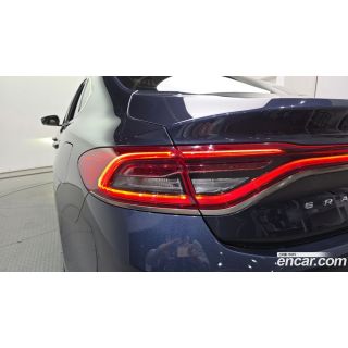 889147