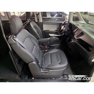 318156