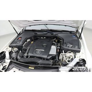 437783