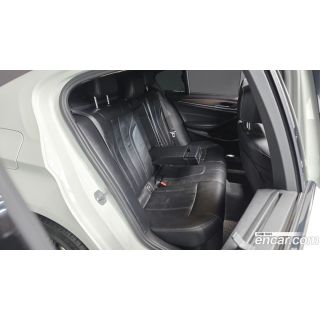 918366