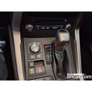 900522