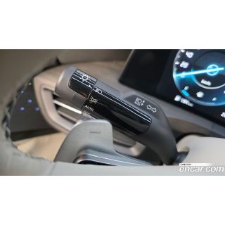 298570