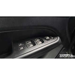 532940