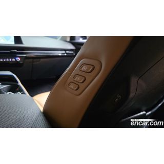888766