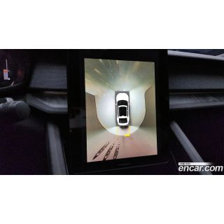 977682