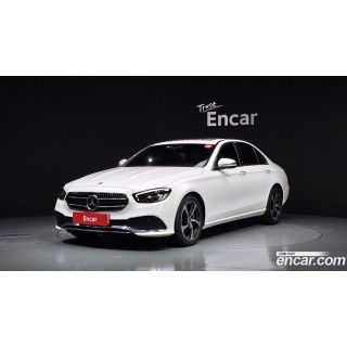 704135