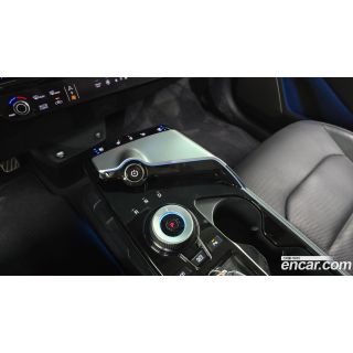 106832